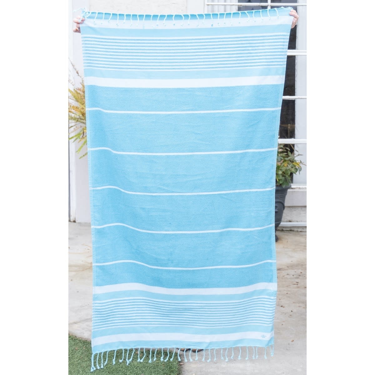 32090316_royal-standard-bahama-stripe-beach-towel
