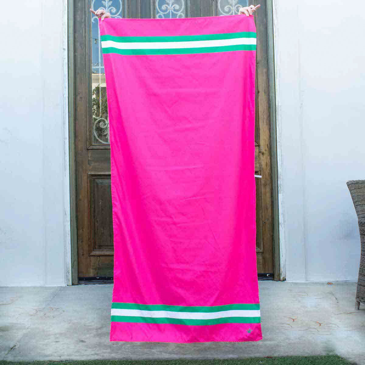 44591278_royal-standard-beach-towel