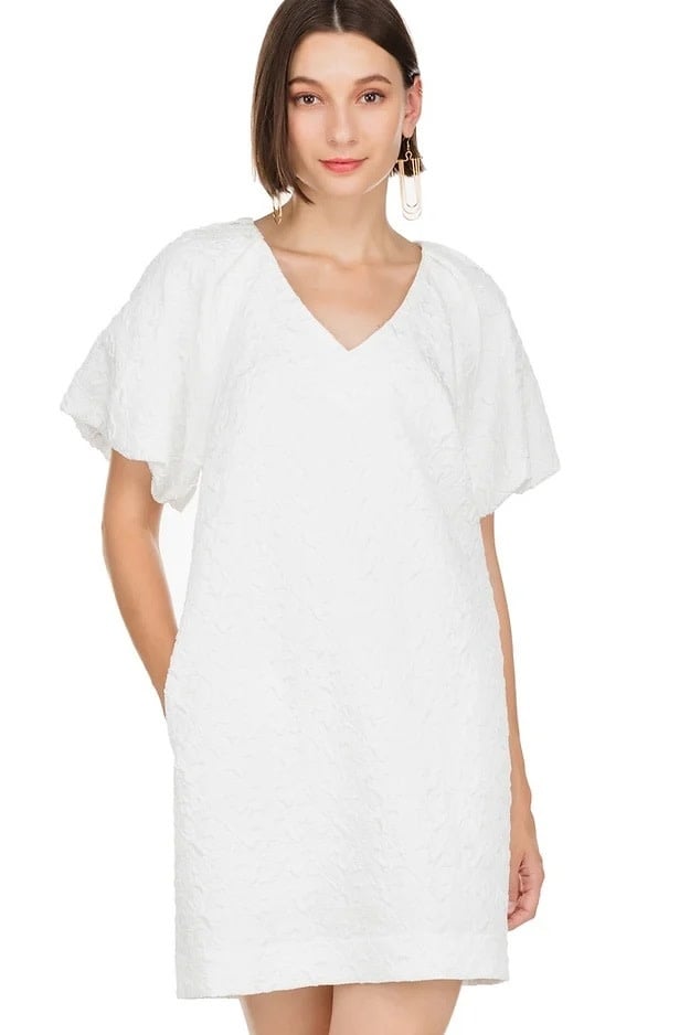 53160554_jade-melody-tam-bro-puff-sleeve-chemise-35
