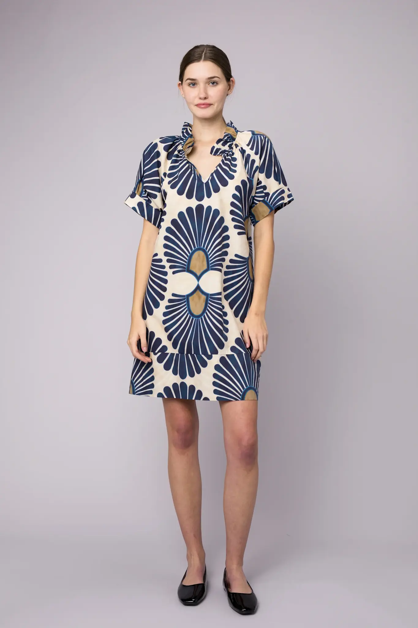 72587962_sofia-collections-tabitha-dress